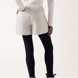 Athleta Après Ski Short in Abalone Grey/beige NWT